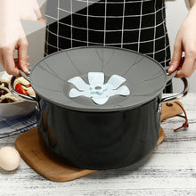 Load image into Gallery viewer, Kitchen Gadget Silicone Spill-Proof Pot Utensil Cover Kitchen Tools Flower Type Baking Tools