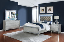 Load image into Gallery viewer, Gunnison Silver Metallic Bedroom Set (4pc)