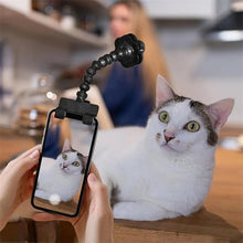 Load image into Gallery viewer, Pet Photography Tool Cat Dog And Dog Viewing Lens Teddy Camera Toy Mobile Phone Camera Holder Selfie Clip Supplies Pet Products