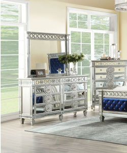 ACME GAIVA GRAY VELVET BEDROOM SET (4 PC)