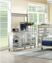 Load image into Gallery viewer, ACME VARIAN BLUE VELEVET MIRRORED BEDROOM SET (4 PC)